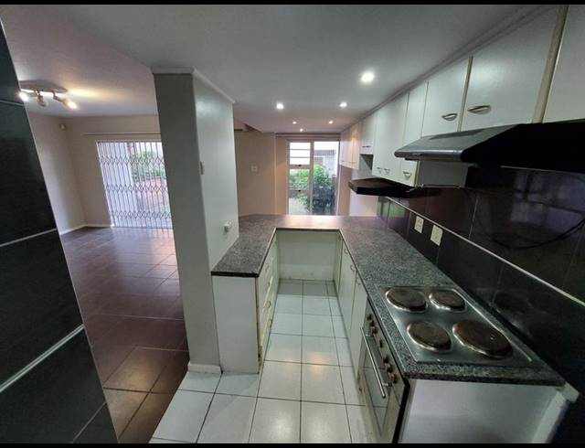 2 BEDROOM DUPLEX FOR SALE IN MEER EN SEE